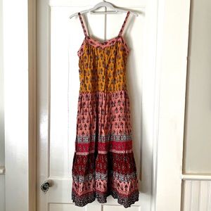 Women’s Tiered Sleeveless A-Lined Dress